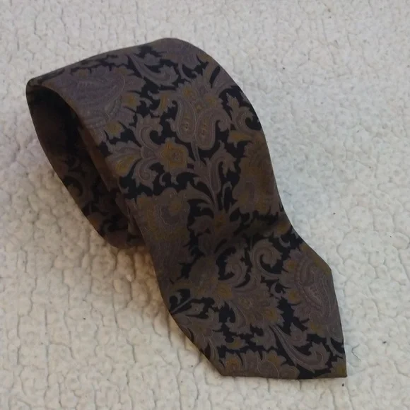 Gieves & Hawkes Black/Gold/Gray Paisley Hand Sewn Silk Tie